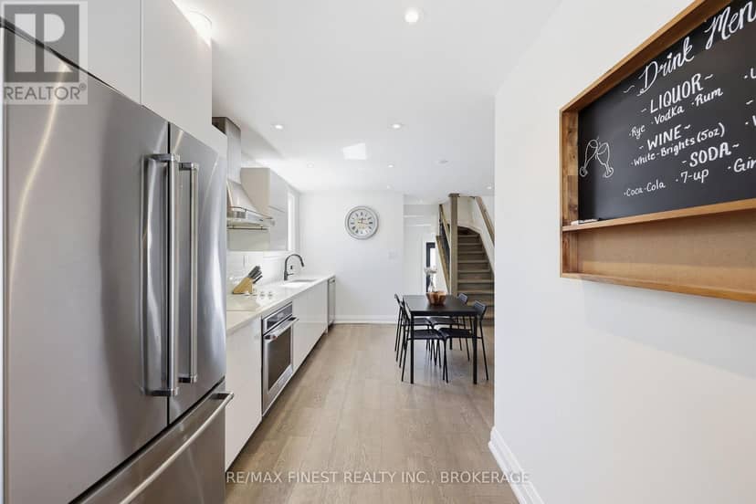 258 College Street — photo 14 of 40