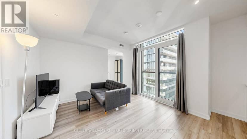 2403 - 238 Simcoe Street — photo 2 of 32