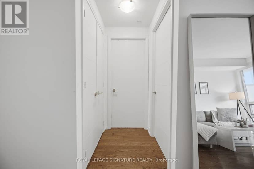 1801 - 460 Adelaide Street E — photo 13 of 26