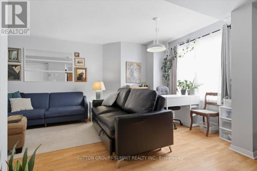 201 - 25 Strangford Lane, Toronto, photo 6