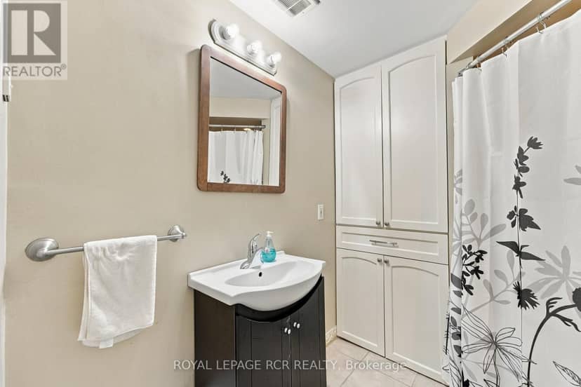 70 Tecumseh Drive — photo 31 of 40