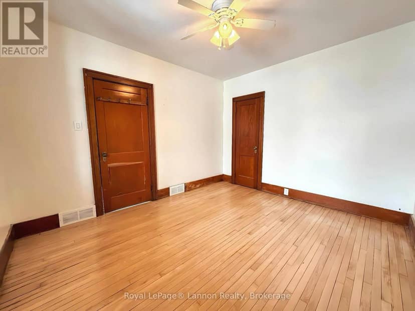 205 Second Avenue — photo 15 of 23