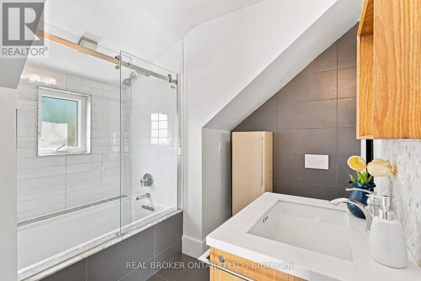 671 Scarlett Road — photo 19 of 40