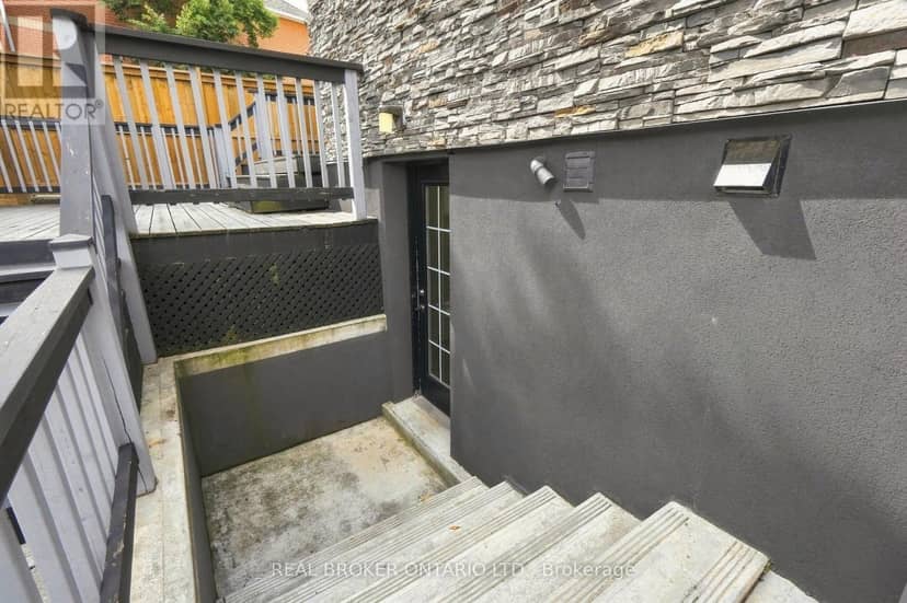 671 Scarlett Road — photo 37 of 40