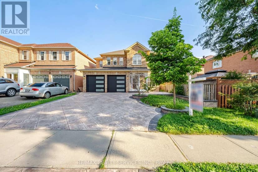 4 Sunnybrook Crescent — photo 2 of 40