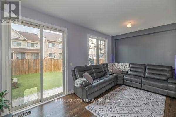 31 Davenfield Circle — photo 11 of 25