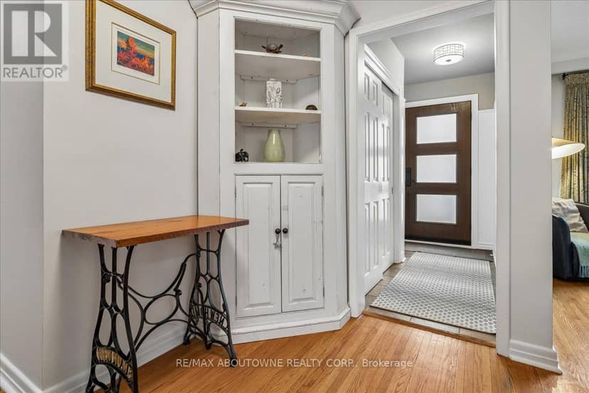 316 River Side Drive, Oakville, photo 3