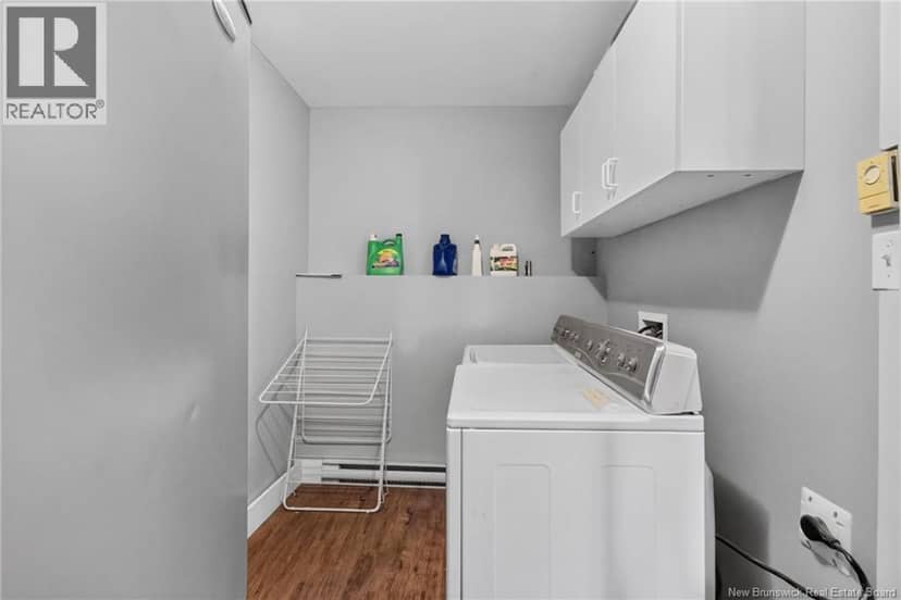 75 Christopher Crescent — photo 17 of 20