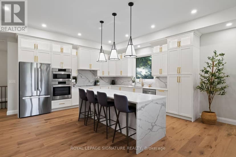 3 Kings Lane — photo 14 of 40