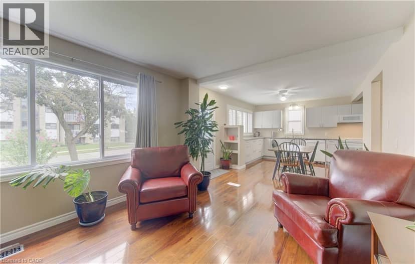 104 MAUSSER Avenue — photo 14 of 40