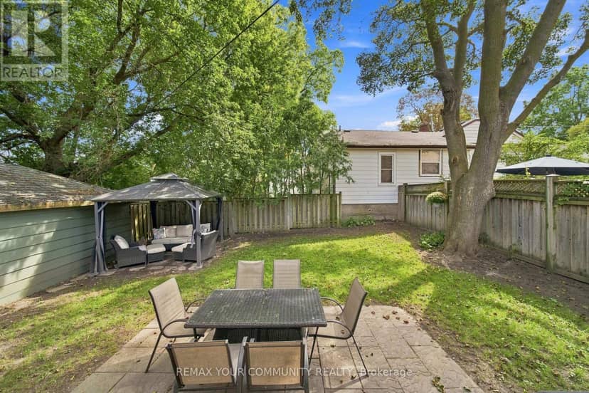 422 Queen Street — photo 15 of 21