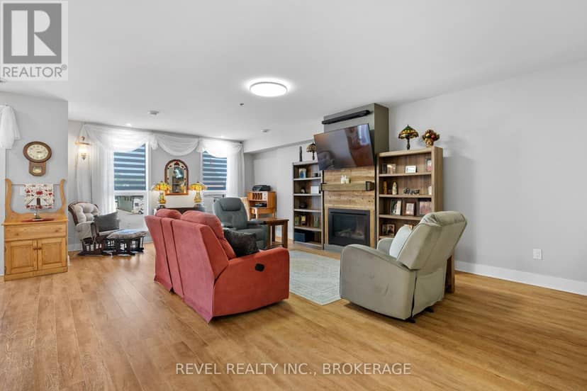 14 - 130 Water Street E — photo 21 of 29