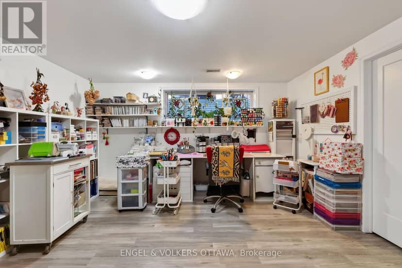 715 Bunchberry Way — photo 34 of 40