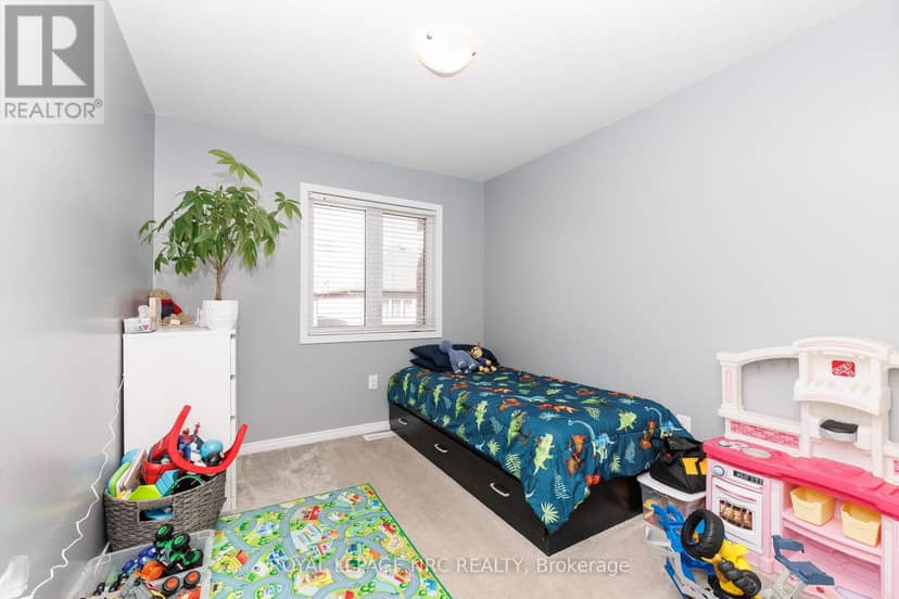 7794 White Pine Crescent — photo 22 of 29