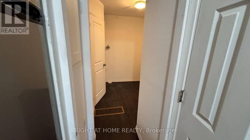 104 Danforth Road — photo 15 of 27