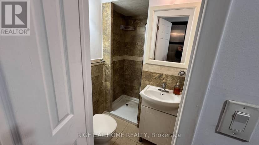 104 Danforth Road — photo 17 of 27
