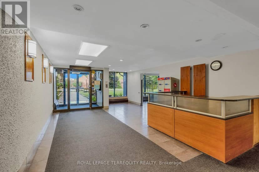 816 - 180 Markham Road, Toronto, photo 4