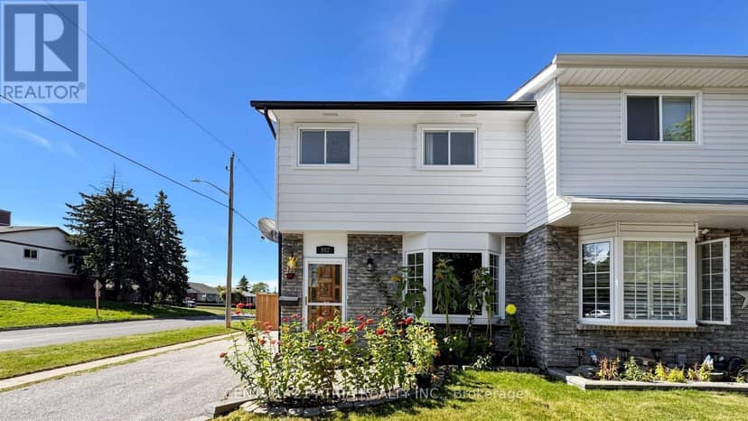 982 Renfrew Court — photo 1 of 38