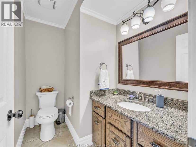 503 Regent — photo 18 of 40