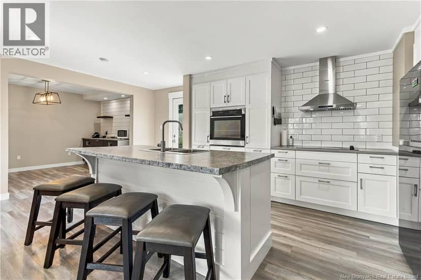 76 Briardale Drive — photo 12 of 40