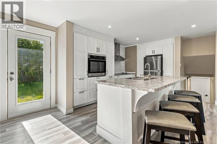 76 Briardale Drive — photo 14 of 40