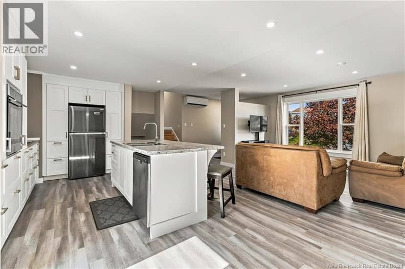 76 Briardale Drive — photo 16 of 40