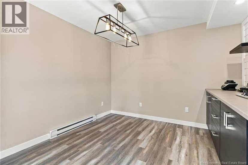 76 Briardale Drive — photo 20 of 40