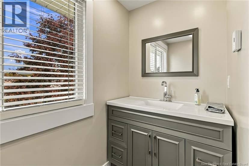 76 Briardale Drive — photo 23 of 40