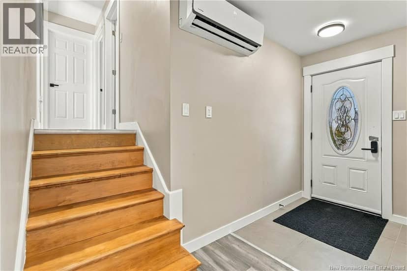 76 Briardale Drive — photo 5 of 40