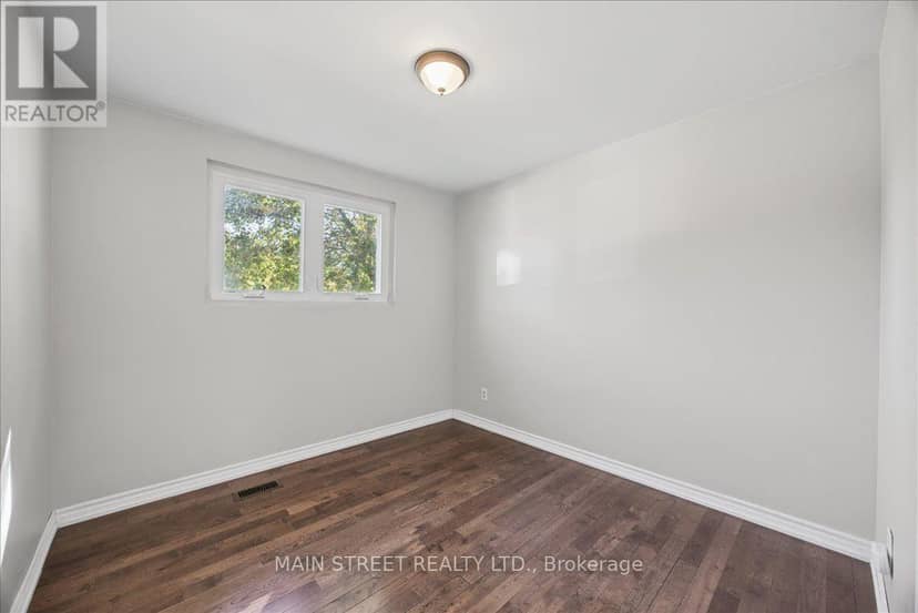 38 Townsend Avenue — photo 21 of 30