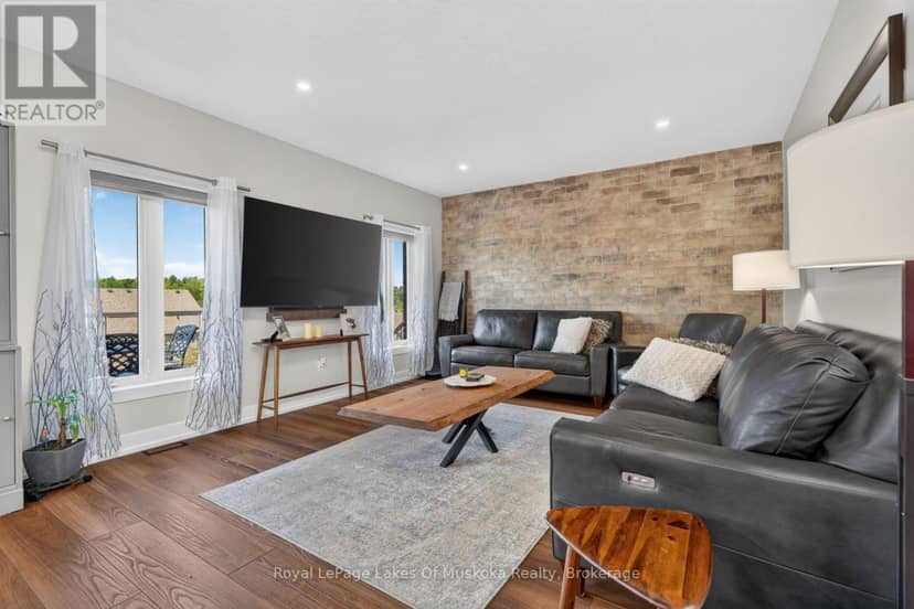 11 Braeside Crescent — photo 4 of 40