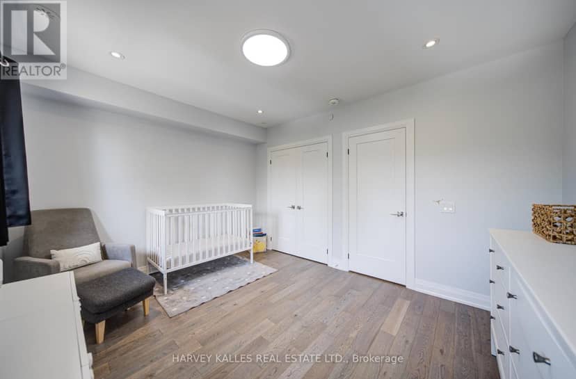 1130A Islington Avenue — photo 19 of 40