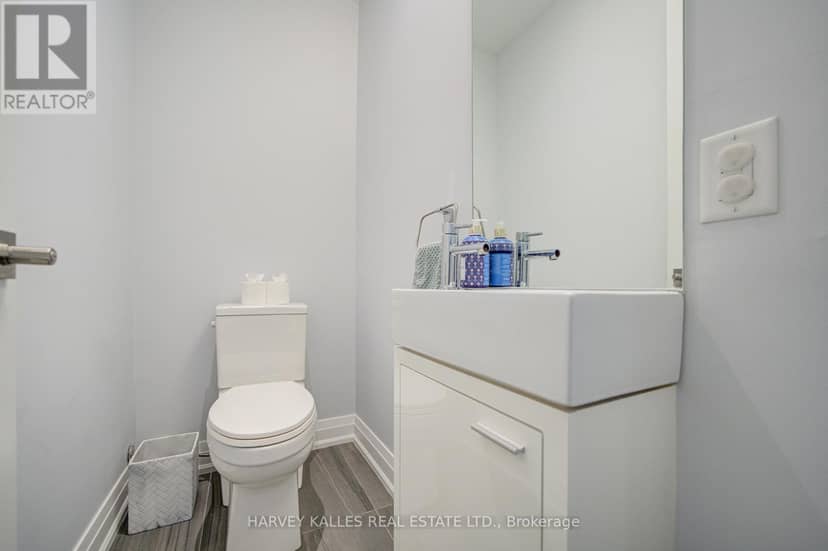1130A Islington Avenue, Toronto, photo 7