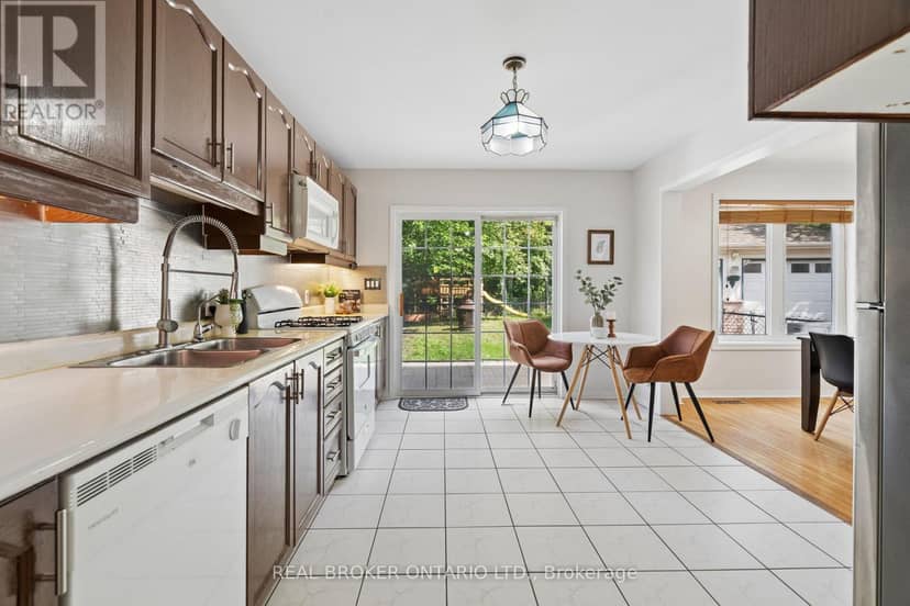 167 Academy Place — photo 10 of 40