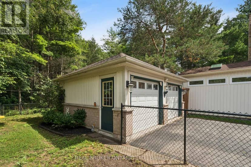 167 Academy Place — photo 37 of 40