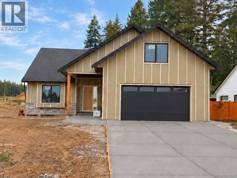 804 Salal St — photo 1 of 26