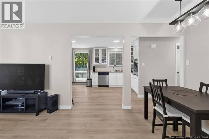 25 Boishebert Street — photo 9 of 40