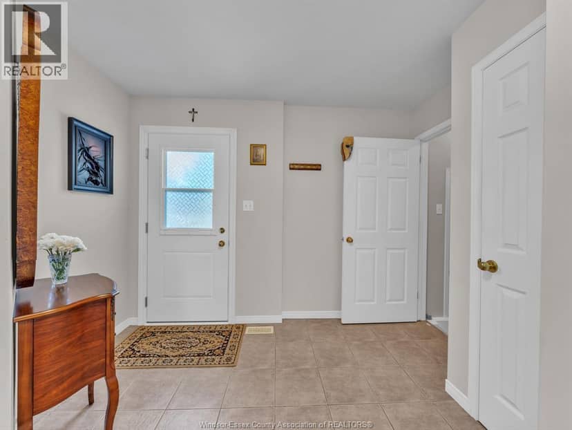 4568 Brother's Court — photo 9 of 40