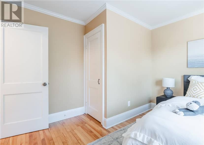 332 Homewood Avenue — photo 14 of 40
