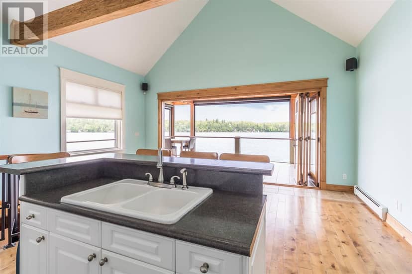 400 McCarrel Lake RD — photo 13 of 40