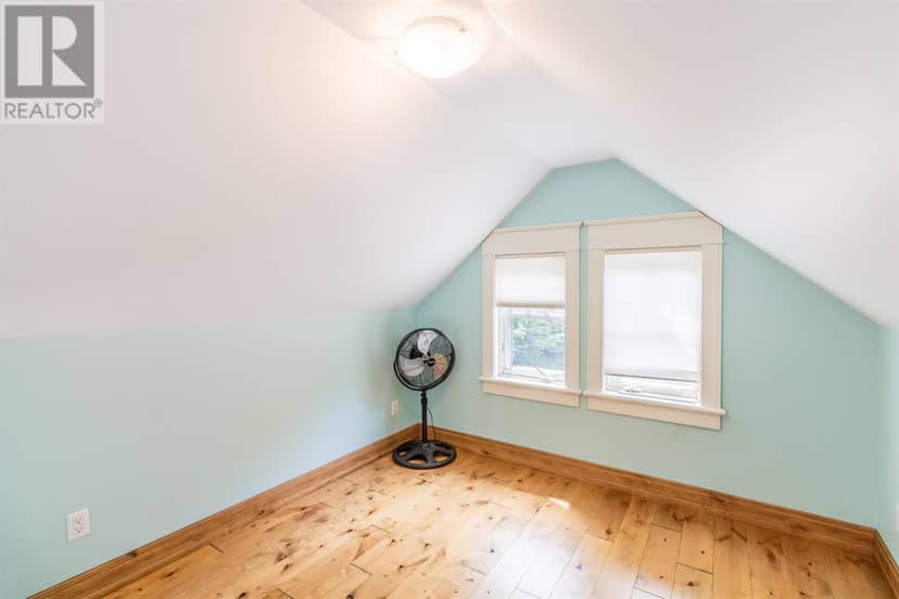 400 McCarrel Lake RD — photo 17 of 40