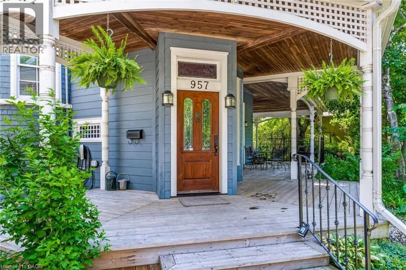957 BEACH Boulevard, Hamilton, photo 3