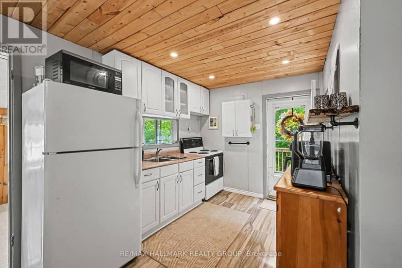 302 Egan Lane — photo 13 of 40