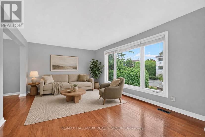 323 Poulin Avenue, Ottawa, photo 8