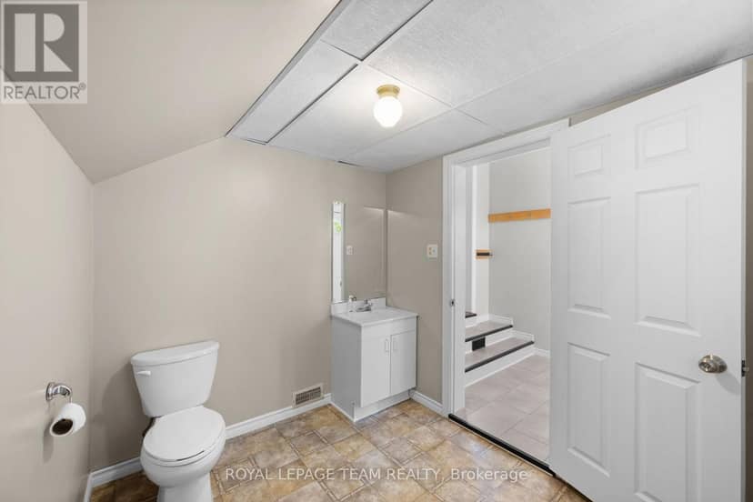 2952 Lough Road — photo 16 of 32