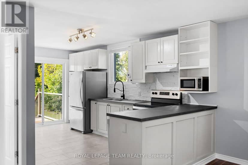 2952 Lough Road, North Dundas, photo 7