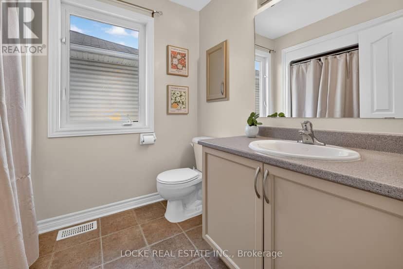 658 Everlasting Crescent — photo 36 of 40
