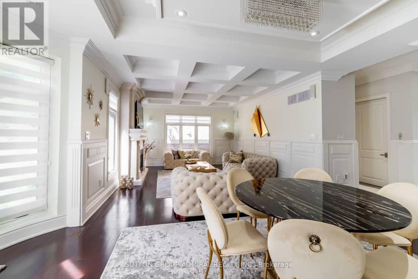 9 Calderon Crescent — photo 12 of 33