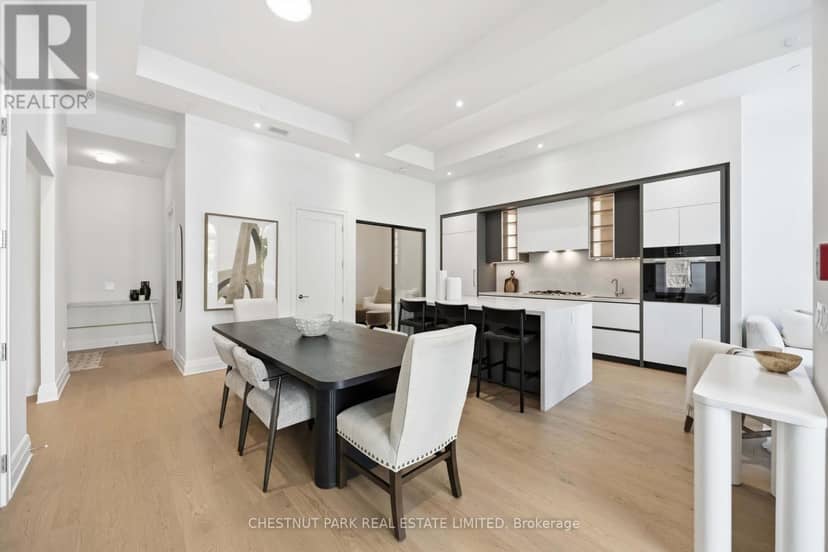 101 - 2 Forest Hill Road, Toronto, photo 2