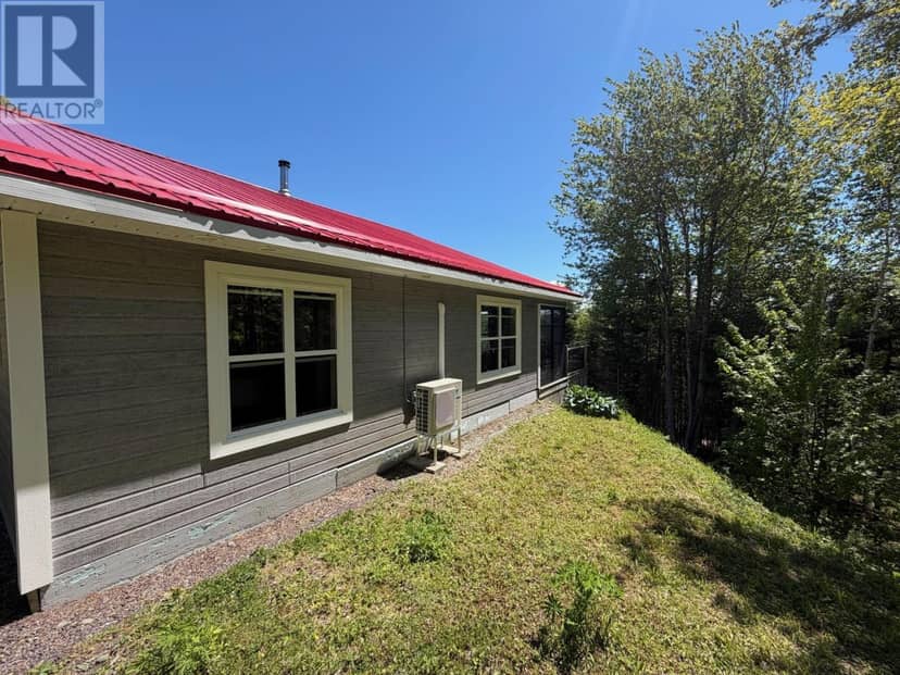 33 Dorothy Robinson Drive — photo 7 of 40